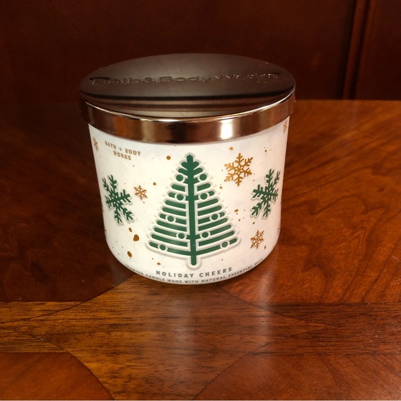 Bath & Body Works Other - Bath and Body Works Holiday Cheers 3 Wick Scented Candle NWT